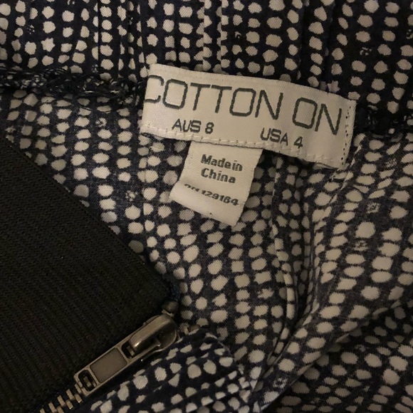 Cotton On skirt - Picture 6 of 7